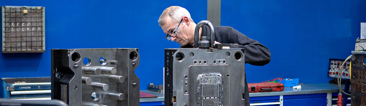 in house plastic injection mould tool